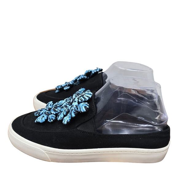 Louise et Cie Lo Branlin Embellished Raffia Black Slip-On Floral Sneaker 7 - Picture 2 of 9